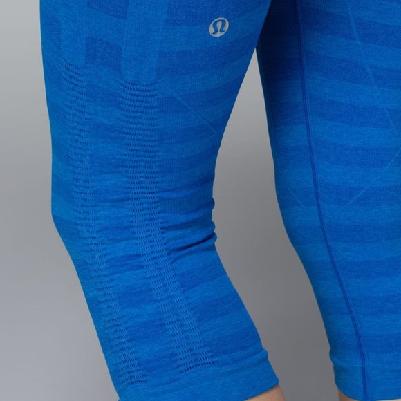 lululemon ∙ in the flow crop leggings *stripe - Picture 7 of 7